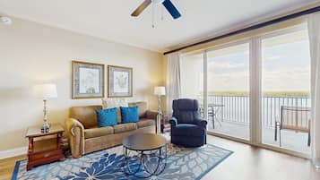 Kondominium, Beberapa Tempat Tidur, akses ke kolam renang (Blue Heron Beach Resort 2-806-NoPets) | Area keluarga