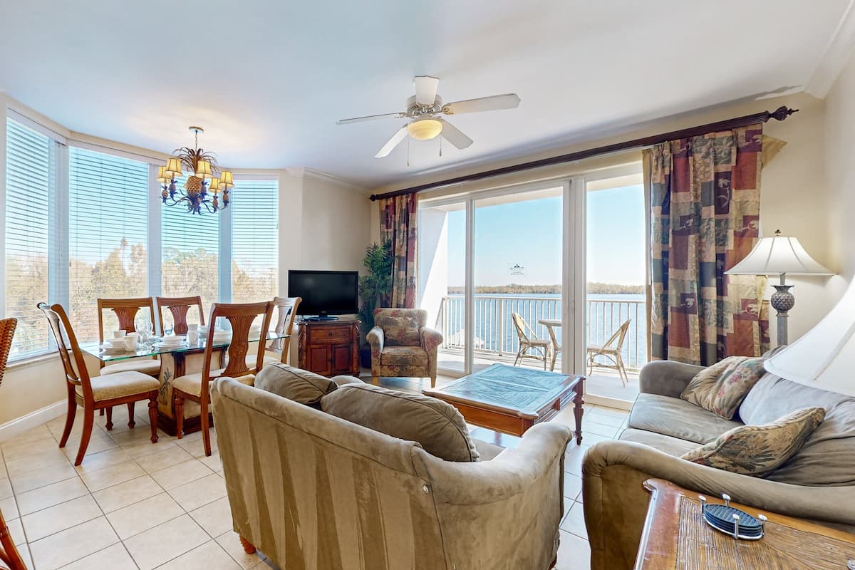 Condo, Multiple Beds, Pool Access (Blue Heron Beach Resort 2-0201-NoPets) | Living area