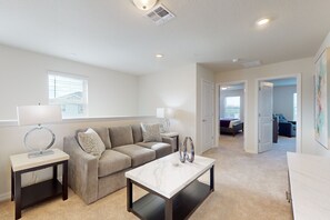 Interior - Contemporary Townhouse w/ Private Pool and Resort Amenities, Near Attractions (Clermont)