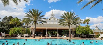 Dog-friendly Condo With Access to Shared Pools, Hot Tub, and Game Rooms