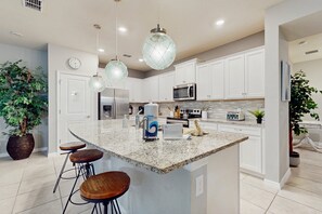 House, Multiple Beds, Pool Access, Pool View (A Goofy Destination - Windsor Island) | Private kitchen - Charming Townhome With Private Pool, Lanai, & Washer/dryer (Davenport)
