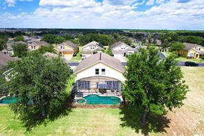 Exterior - Deluxe Family Home With Game Room, Private Pool Spa, Near Disney World - Dogs OK (Davenport)