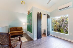 Casa, diversos llits, cuina, vistes al jardí (The Lofty Retreat) | Interior