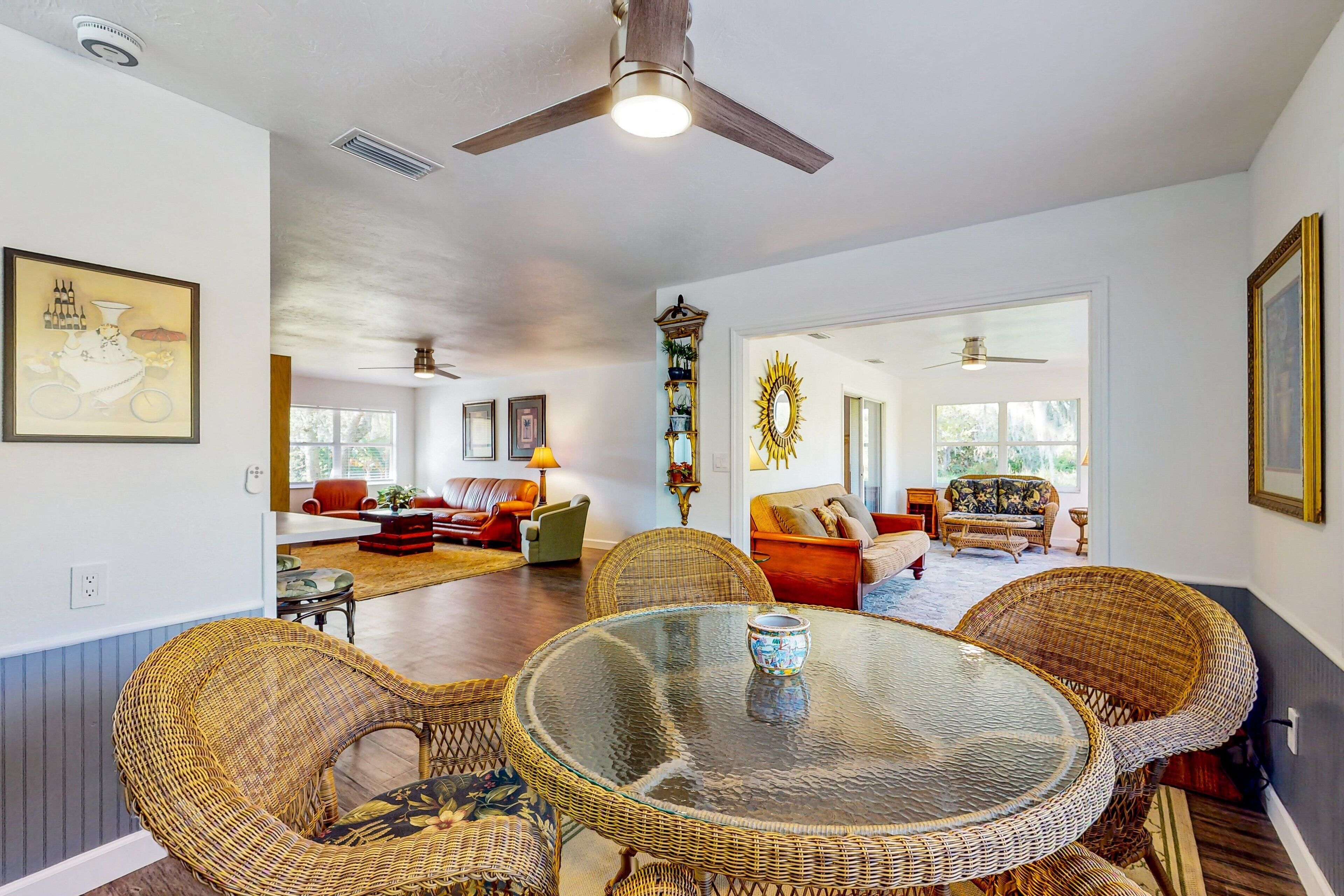 Rumah, Beberapa Tempat Tidur, patio, pemandangan kebun (The Wicker Wonder) | Interior