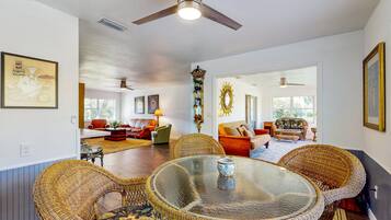 Rumah, Beberapa Tempat Tidur, patio, pemandangan kebun (The Wicker Wonder) | Interior