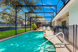 Pool - All-suite Retreat With Pool, Spa, Waterslides, Tennis - Near Dining & Disney (Kissimmee)