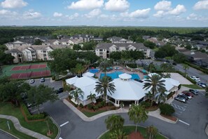Exterior - Windsor Palms Townhome With Wifi, AC, Screened Patio, Pool, hot Tub, & Tennis (Kissimmee)