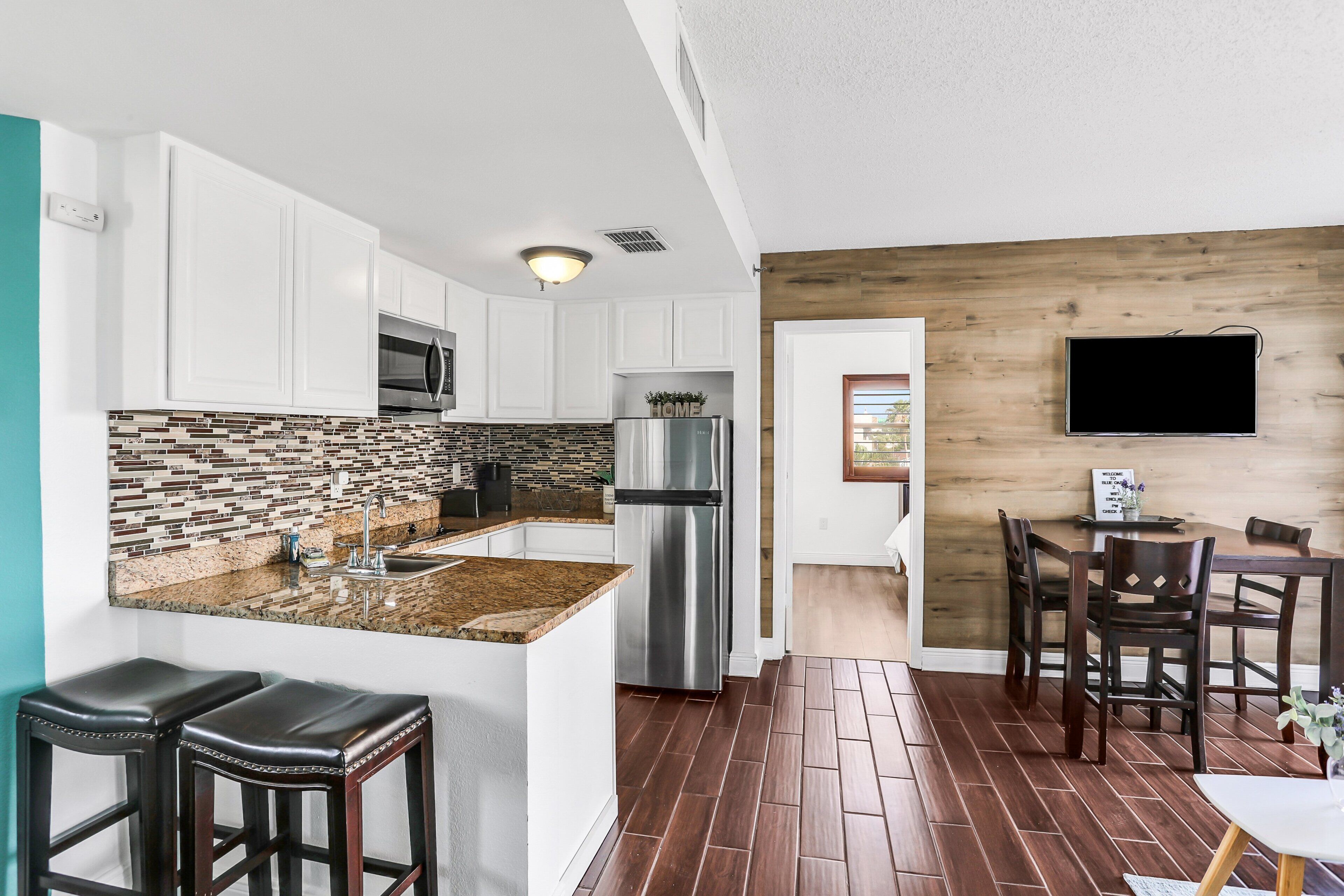 Condo, varias camas, acceso a la alberca (The Enclave - Unit 1601-Pets Allowed) | Cocina privada