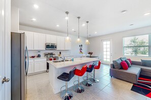 House, Multiple Beds, Pool Access, Garden View (No Worries Retreat) | Interior - No Worries Retreat Disney-themed Townhouse in Davenport With Resort Amenities (Davenport)
