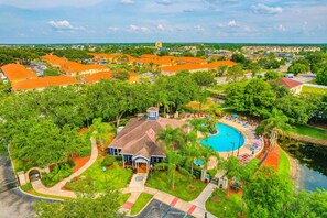 Exterior - Spacious Family Friendly Home With Resort Style Shared Pool (Kissimmee)