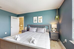 Huis, meerdere bedden, patio, uitzicht op zwembad (Paradise on Primrose)