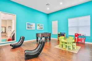 Children’s area - Luxurious Townhome W/ Free Wifi, Themed Kids Room & Shared Resort-style Pool (Kissimmee)