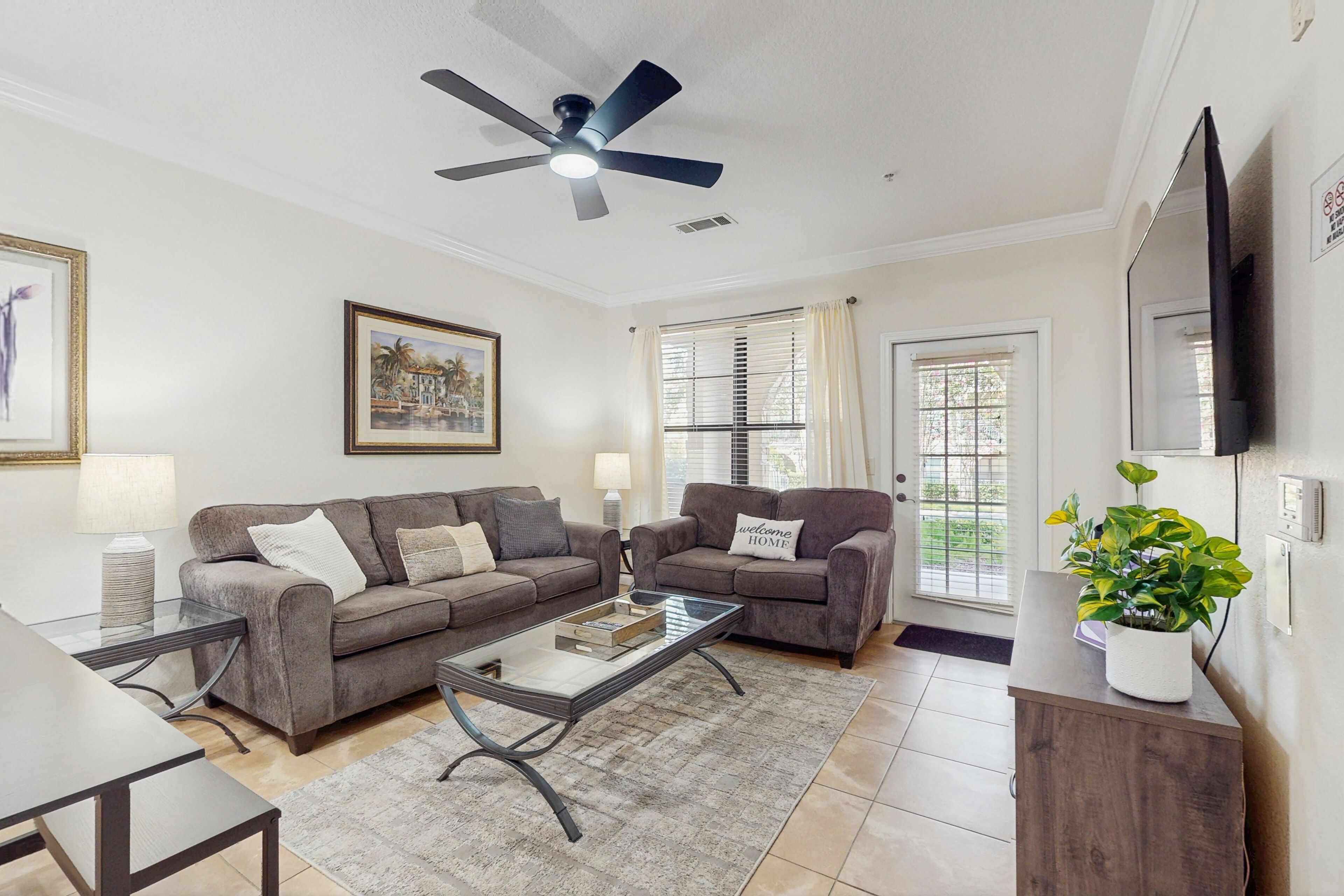 Condo, Multiple Beds, Hot Tub, Pool View (The Peak of Happiness - Pets Allowed) | Living area