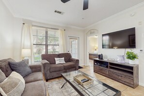 Condo, Multiple Beds, Hot Tub, Pool View (The Peak of Happiness - Pets Allowed) | Living area - Bella Piazza (Davenport)