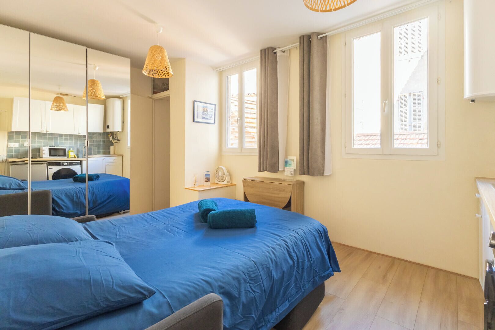 1 chambre, fer et planche à repasser, Wi-Fi