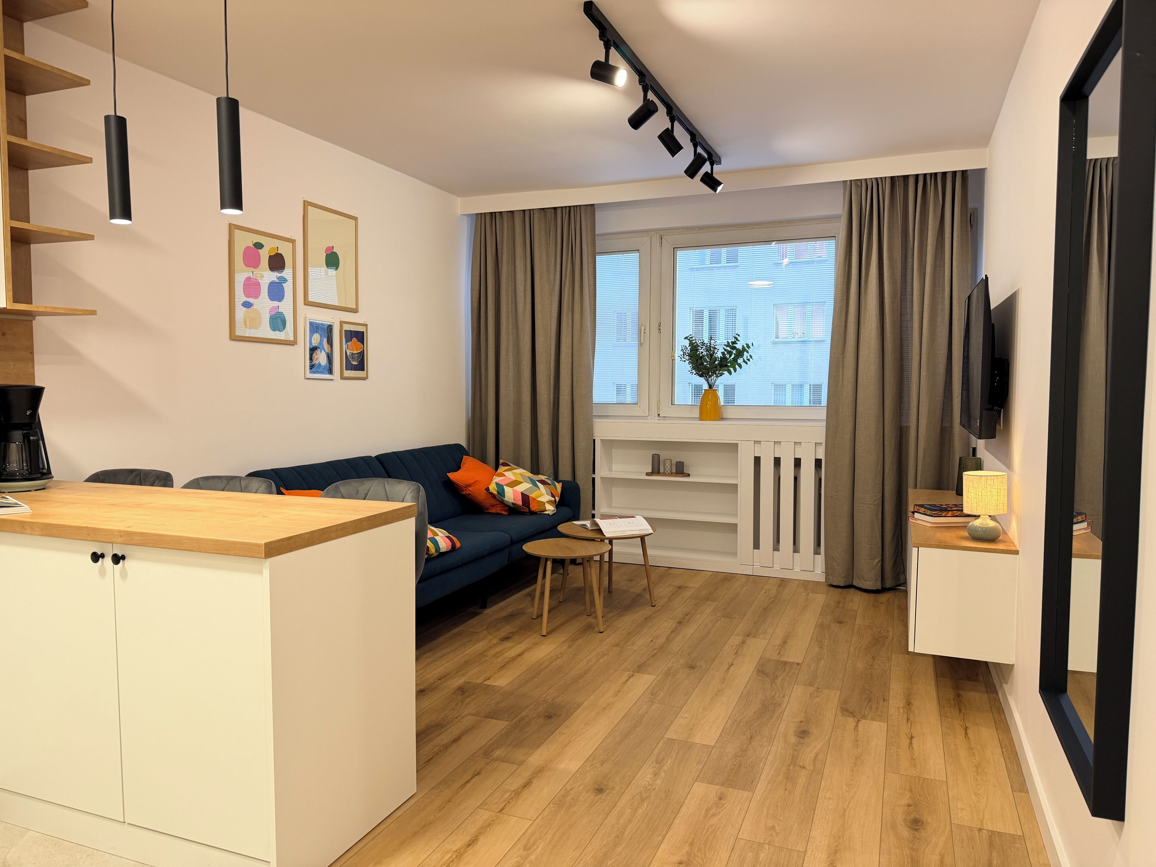 Comfort-huoneisto, kaupunkinäköala | Oleskelualue