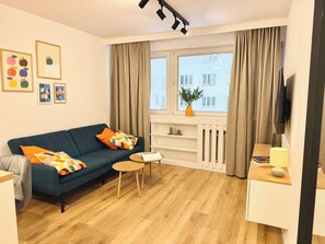 Comfort-Apartment, Stadtblick | Wohnbereich