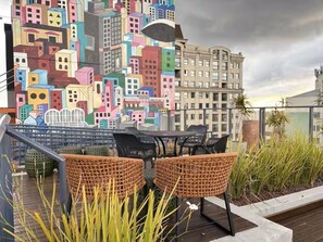Outdoor dining - Studio in the city center | Near Passeio Público (Curitiba)