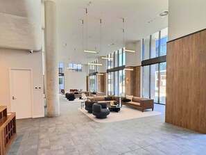 Lobby - Modern 2BR Escape + Option for 2nd BR (ANZAC Park East)