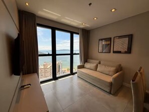 Living area - Ocean View - Suite, Full Kitchen, Sleeps up to 4 (Itapema)