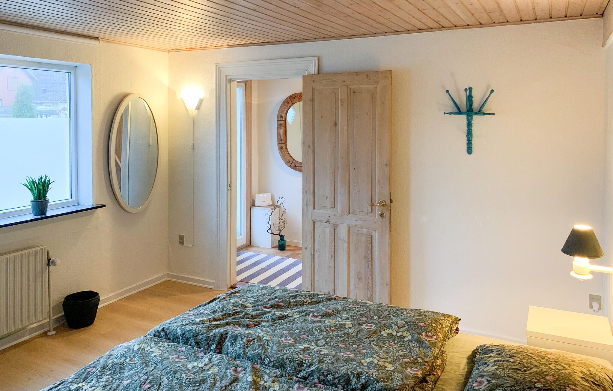3 bedrooms, travel crib, free WiFi