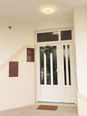 Exterior detail - Beautiful studio only 5 min walk to beach in kastel stafilic split (Kaštel Štafilić)