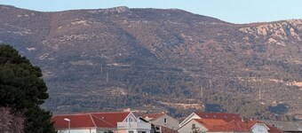 Beautiful studio only 5 min walk to beach in kastel stafilic split