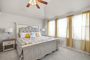 5 bedrooms, iron/ironing board, free WiFi, bed sheets