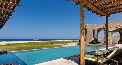 Ocean View Todos Santos Apt, Pool, and Beach Club!