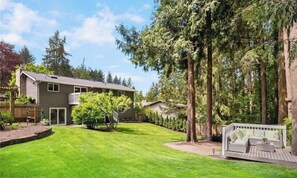 Exterior - "Your Cozy Kirkland Getaway Awaits  – Comfort and Charm Combined" (Kirkland)