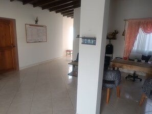 Interior - Room in spacious and central apartment (Medellín)