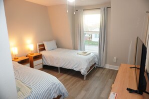 2 Schlafzimmer, Bügeleisen/Bügelbrett, WLAN, Bettwäsche