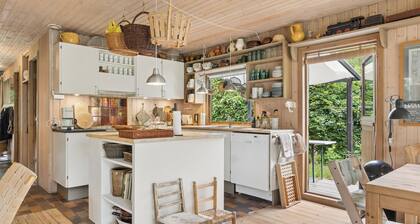 Lovely holiday home with annex and facilities