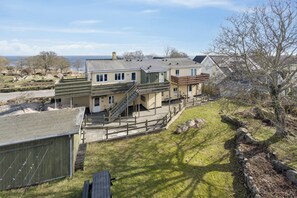 Exterior - Bright apartment with open sea views (Allinge)