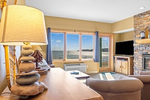 TV, fireplace - Lakefront Resort Condo with Pool & Hot Tub (Two Harbors)