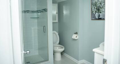 Private Basement Suite Near Metro, See the Best of Silver Spring