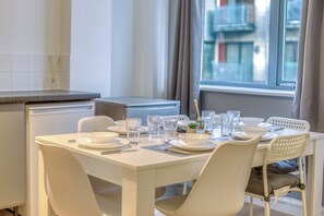 Dining - The Manchester City Haven (Manchester)