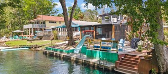 Retreat at Bear Trail-Stunning Newly Remodeled 4BR