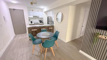 Comfort appartement, 3 slaapkamers, niet-roken, keuken | Dineren