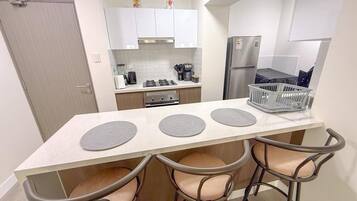 Leilighet – comfort, 3 soverom, ikke-røyk, kjøkken | Eget kjøkken