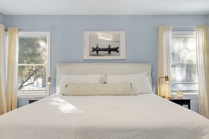 3 Schlafzimmer, Schreibtisch, Bügeleisen/Bügelbrett, kostenloses WLAN