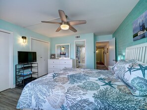 2 bedrooms, free WiFi - Beachfront 2BR condo with pool, patio, WiFi, and dune views. (Port Aransas)