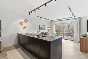 Interior - Black Apple Cabin | On NWA Trail | Downtown (Bentonville)