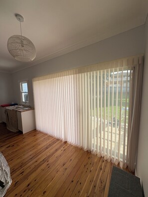 Interior - Bligh Street Sage Retreat (Wollongong)