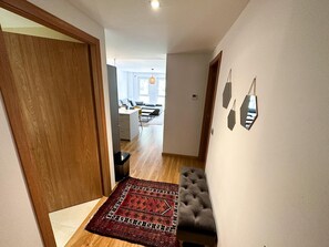 Interior - 4-Person Apartment, 2 Bed, Arinsal, Parking Included (Arinsal)