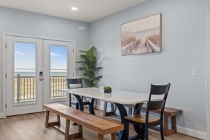 Dining - TS Island - Stunning 2nd row coastal home with ocean and sound views (North Topsail Beach)