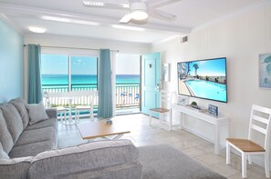 Smart TV - Aqua Villa 404: New - Pet Friendly Ocean View, Pool, Parking, & Free Beach Service (Fort Walton Beach)