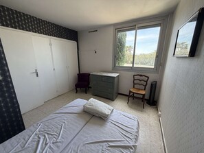 1 Schlafzimmer