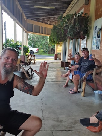 Property grounds. Silkwood Hotel- Enjoy the tourist way or need a room for longer.