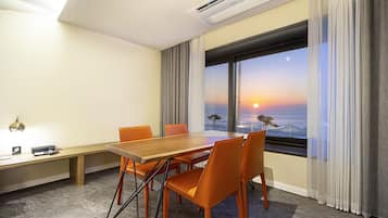 Dot Family | Spiseområde